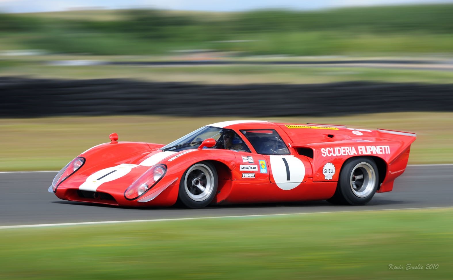 https://www.classicdriver.com/sites/default/files/cars_images/lolat70b.jpg?1559557329