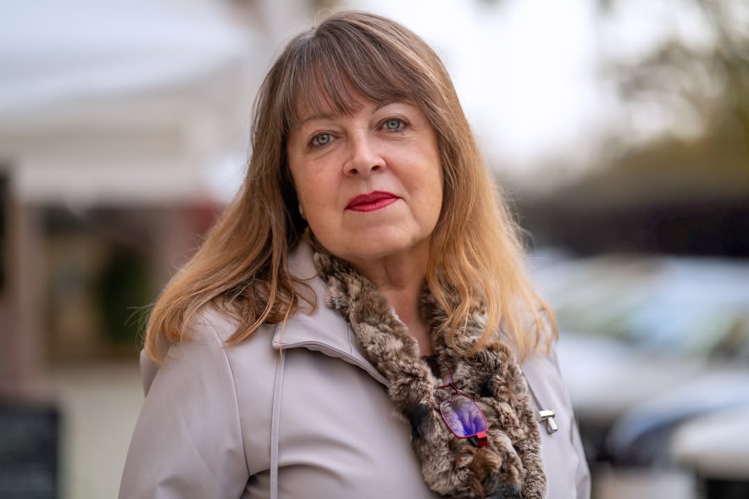 A VIDA É SEMPRE BELA
                                                