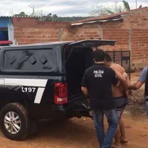 Polícia prende jovem suspeito de usar barco para furtar casas em GO 