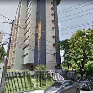 Por risco de desabamento, Justiça ordena demolição de edifício desocupado há 6 anos