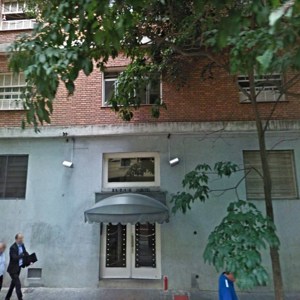 Idoso morre ao ser amarrado durante assalto em apartamento
