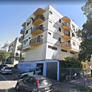 Idosa se atira de prédio em chamas e sobrevive no Rio Grande do Sul