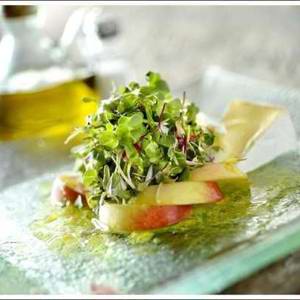 Receita - Salada com pêssegos e Coulommiers