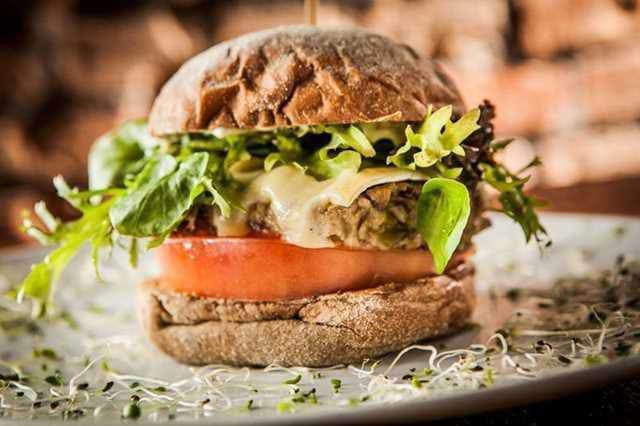 Big Kahuna Burger: Nova hamburgueria nos jardins atrai adeptos por