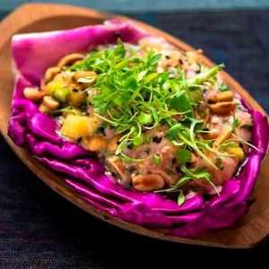 Chef Renata Vanzetto traz novidades coloridas para o seu Marakutai em SP