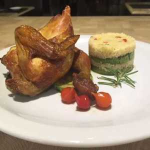 Novidade: Pimenta Paulista incrementa cozinha variada em serviço de buffet e happy hour despojado nas tardes quentes