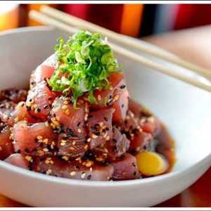 Contrastes e texturas no sabor atraem habitués no japonês Dô