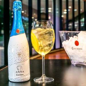 Lançamento de borbulhas Ice: Marca espanhola Codorníu apresenta rótulo Ice para os dias mais quentes