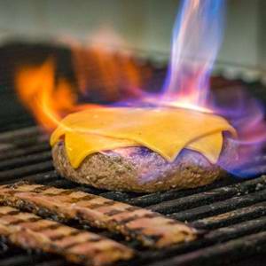 Toque de mestre: Chef hamburgueiro Marcos Brito leva sua All In Burger entre as melhores de SP