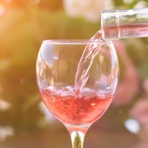 Outubro Rosa: Separamos 3 Rosés para aproveitar o mês e toda primavera