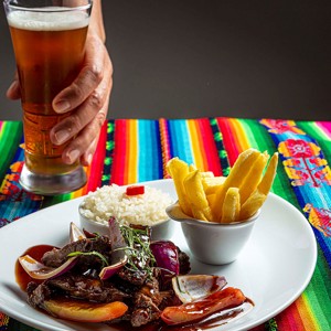 Riconcito Peruano presenteia o dia dos pais com cerveja peruana