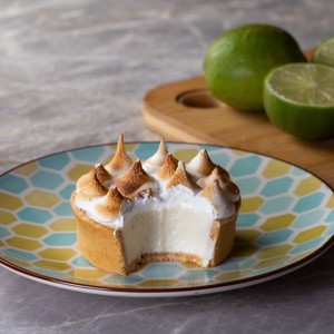 Receita: chef Gabriel Pita renova Torta de limão 