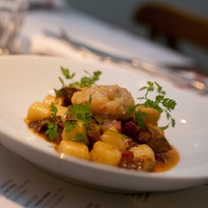 Casa Santo Antônio comemora 10 anos com menu especial