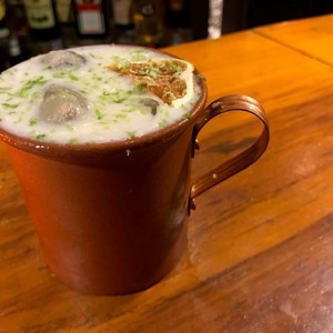 Steel Bar em Moema completa 6 anos de vida com boa música