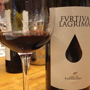 Grand Cru traz a elegância portuguesa dos vinhos do Monte da Raposinha