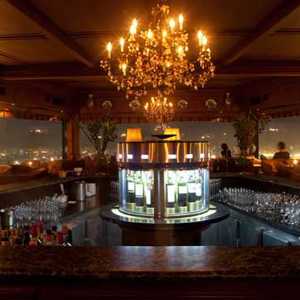 Terraço Itália brinda lançamento de sua Enomatic Enoround exclusiva para o Piano Bar