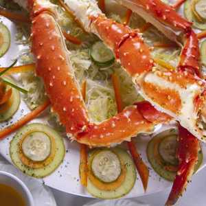 King Crabs: Do mar gelado do Alasca direto para as mãos do chef Rogério Carneiro do Red Angus