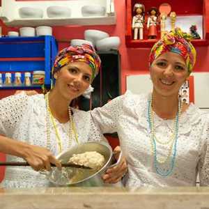 Tabuleiro do Acarajé cai no gosto do paulistano com o que a Bahia tem de melhor