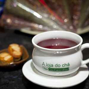 A Loja do Chá da expert Carla Saueressig oferece 240 tipos de ervas da bebida e menu gastronômico com chá na composição