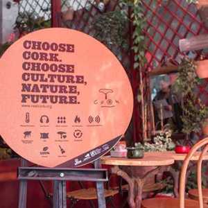 Da rolha aos acessórios de moda: O La Cocotte em SP foi cenário de palestra sobre as múltiplas utilidades da cortiça