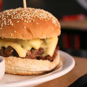 Hamburgueria 162: Traz proposta de sanduíches com toque de alta gastronomia