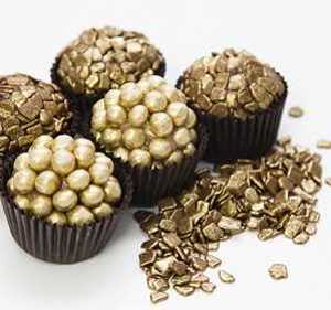 Brigaderia Chic apresenta gastronomia típica natalina em forma de brigadeiros