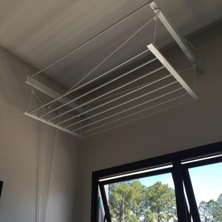 Varal Tradicional de Parede Branco 8 varetas