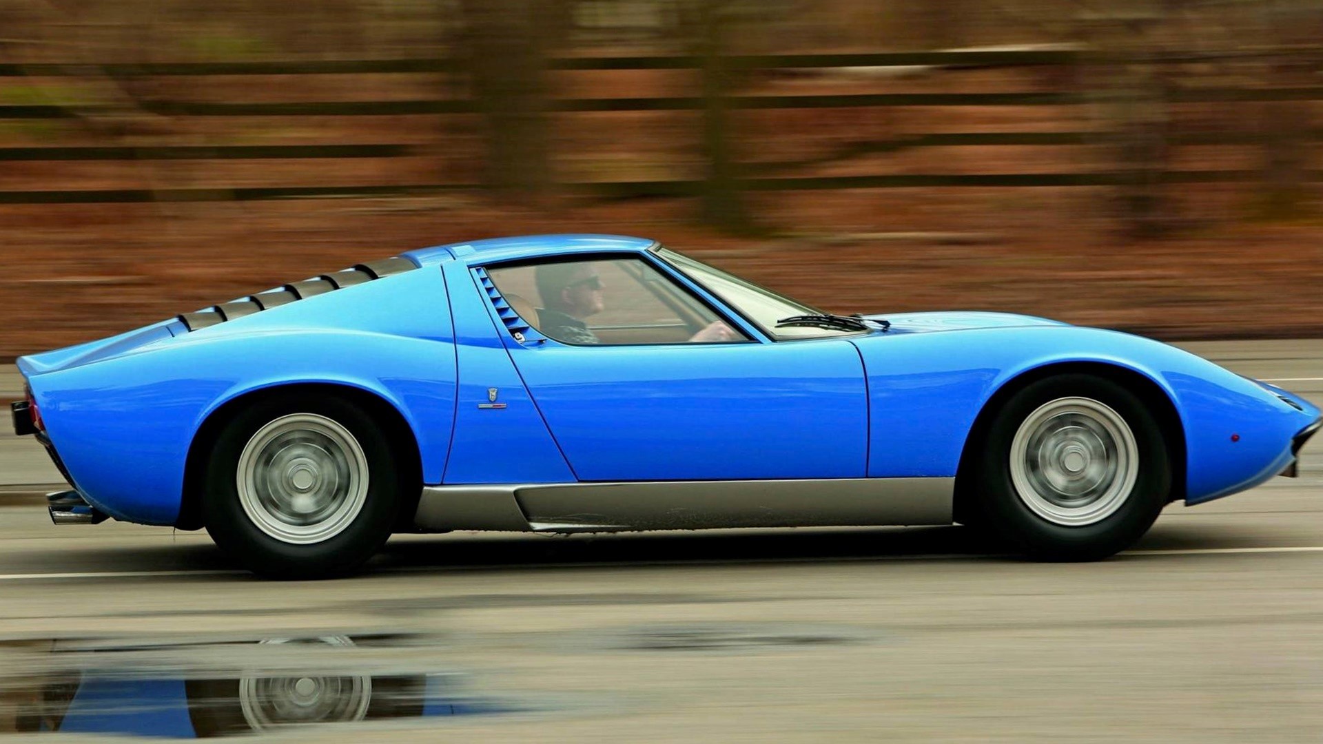 Lamborghini Miura 
