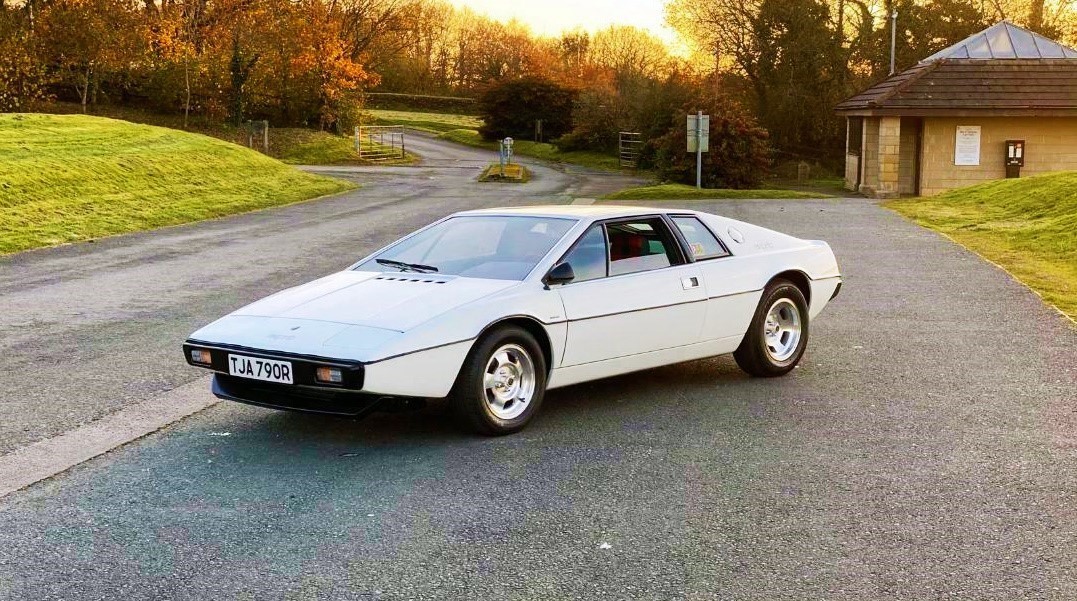 Lotus Esprit S1