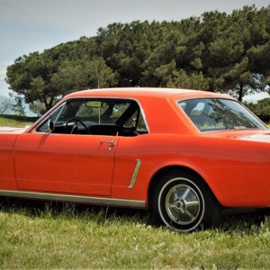 https://bringatrailer.com
