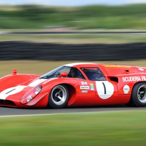 Lola T70