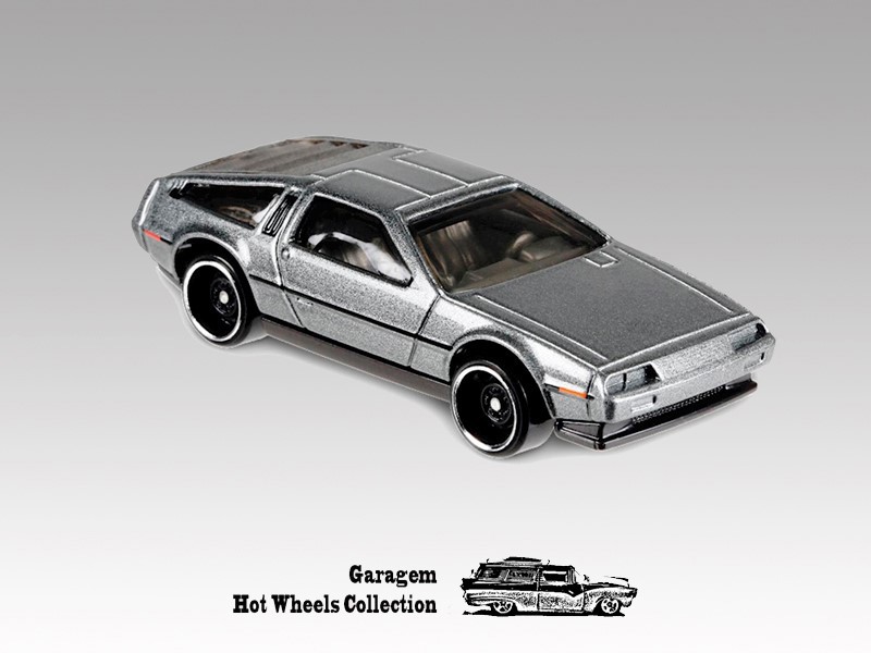1981 DeLorean DMC-12