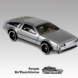 1981 DeLorean DMC-12