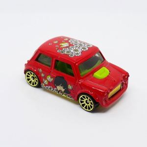 Morris Mini - The Beatles - DML72