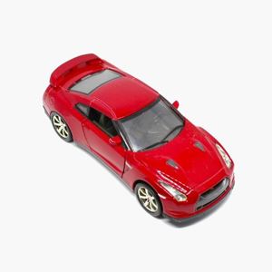 Nissan GTR - SN010